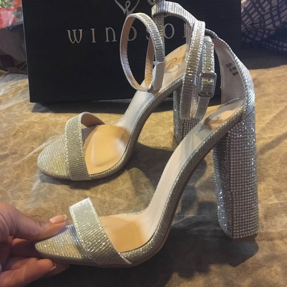 Windsor rhinestone block-heel